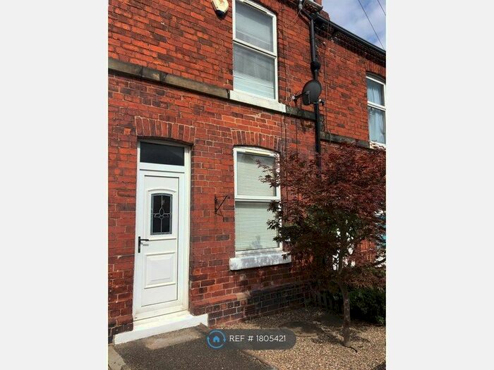 2 Bedroom Terraced House To Rent In Princess Road, Dronfield, S18