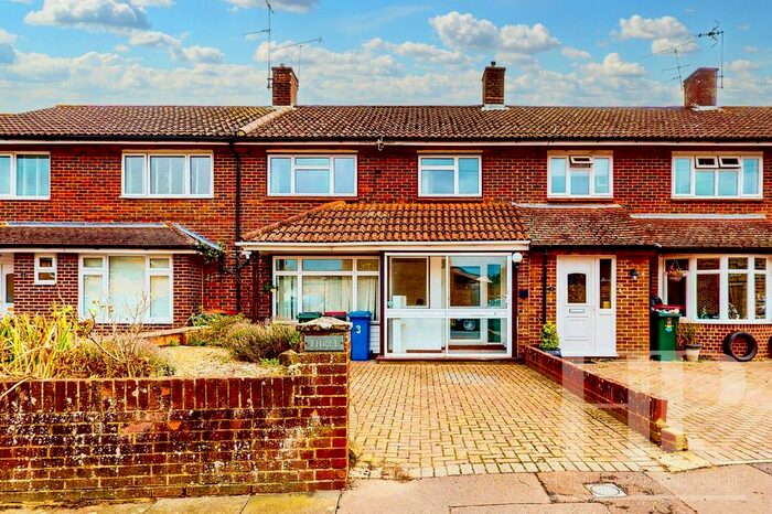 3 Bedroom Terraced House To Rent In Gloucester Road, Crawley, RH10