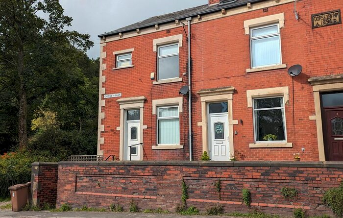 2 Bedroom End Of Terrace House To Rent In Todmorden Road, Rochdale, OL15
