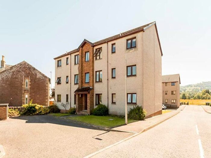 2 Bedroom Flat To Rent In Ruthven Park, Auchterarder, Perthshire, PH3