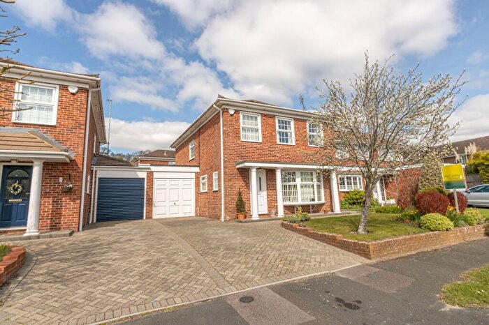 4 Bedroom Detached House For Sale In Springfield Avenue, Hartley Wintney, RG27