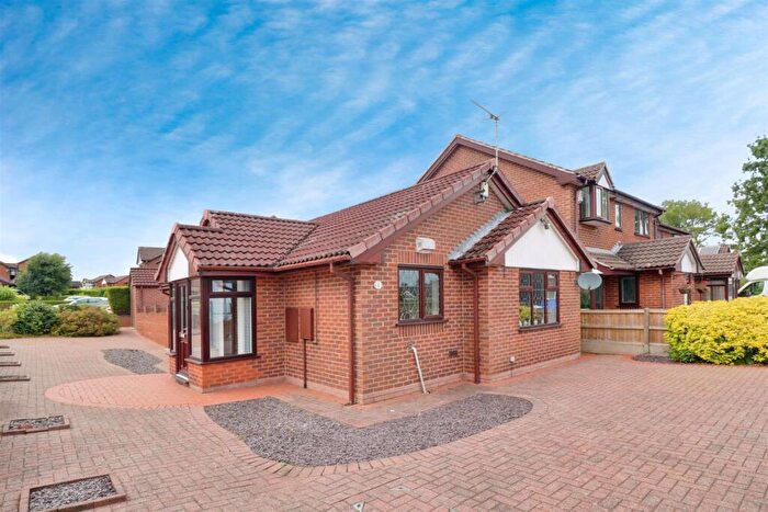 3 Bedroom Detached Bungalow For Sale In Jasmin Way, Packmoor, Stoke-On-Trent, ST7