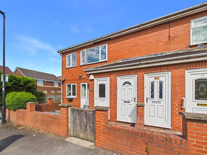 2 Bedroom Apartment To Rent In Forsyth Street, North Shields, NE29