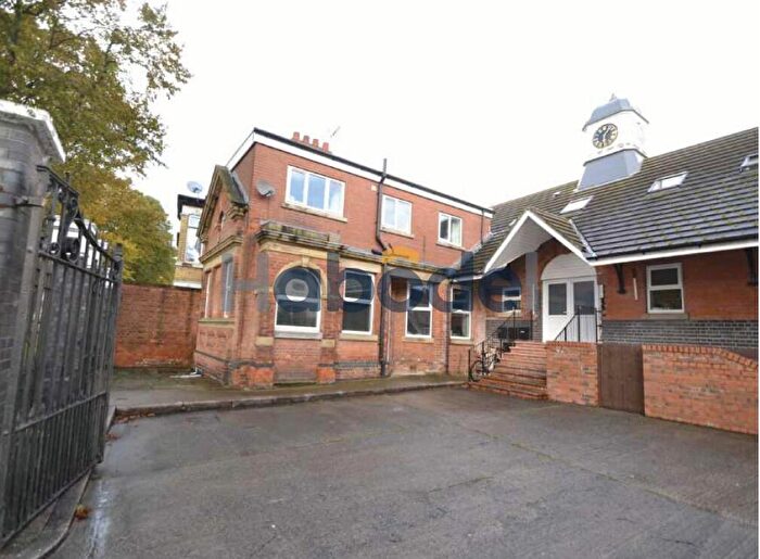 2 Bedroom Terraced House To Rent In Renaissance Works, Boulevard, Hull, HU3