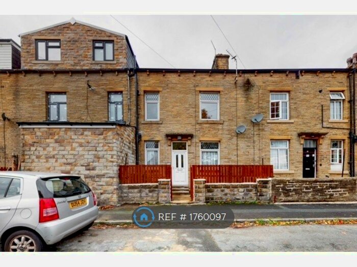2 Bedroom Terraced House To Rent In Hartley Street, Halifax, HX1