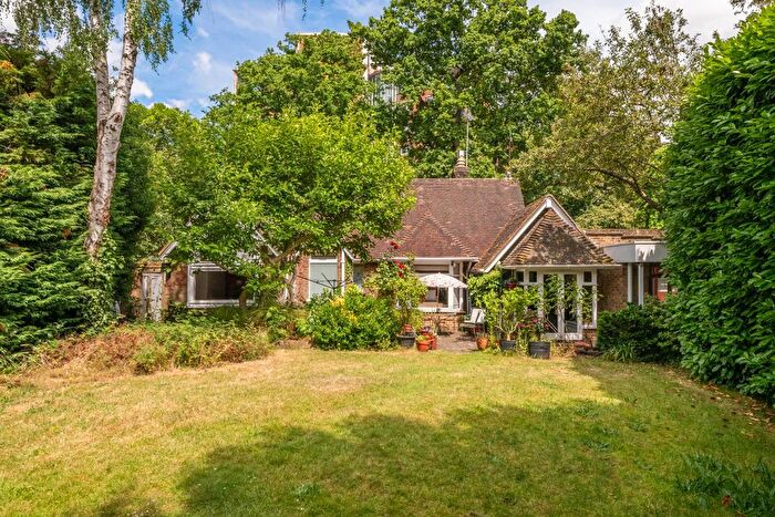 3 Bedroom Detached House To Rent In Princes Way, Putney Hill, SW19