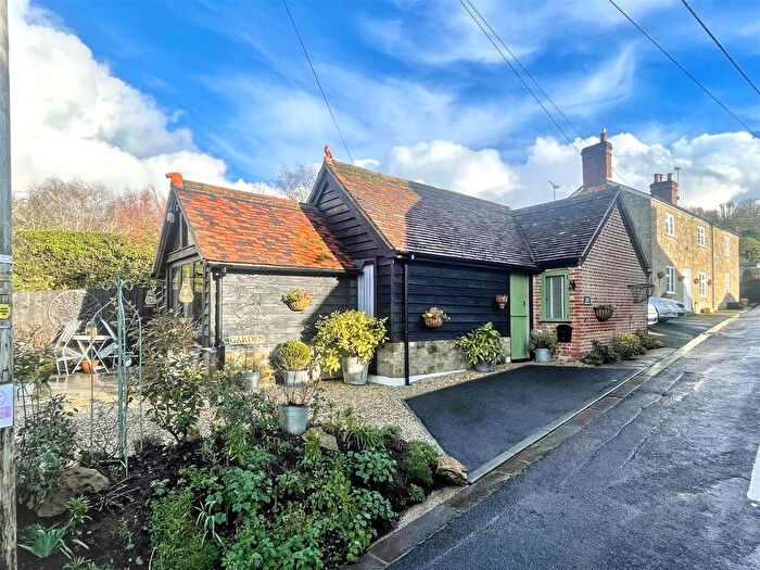 1 Bedroom Barn Conversion For Sale In Yeatmans Lane, Shaftesbury, SP7