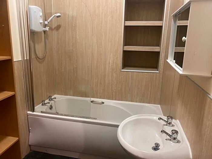 5 Bedroom Flat To Rent In Reform Street, Dundee, DD1