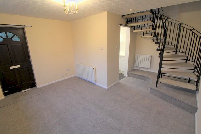 1 Bedroom End Of Terrace House To Rent In Wasdale Gardens, Gunthorpe, Peterborough PE4