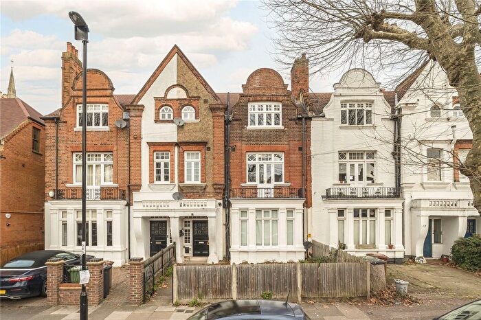 2 Bedroom Flat For Sale In St Margarets Road, Brockley, SE4