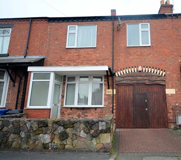 4 Bedroom Semi-Detached House For Sale In Sydney Street, Burton Upon Trent, DE14