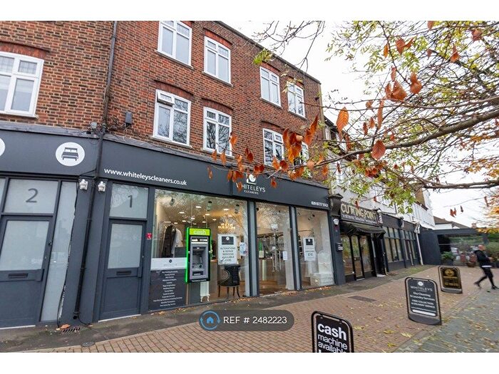 2 Bedroom Flat To Rent In Ravenswood Crescent, Kent, BR4