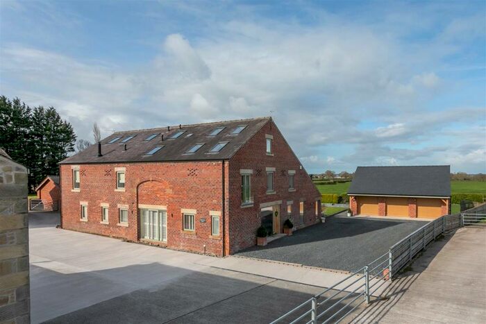 4 Bedroom Barn Conversion For Sale In North Cross Barn, Barton Lane, Barton, Preston, PR3