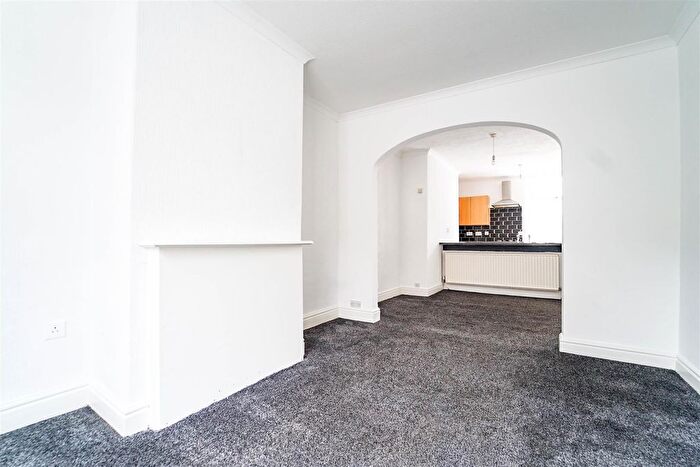2 Bedroom Terraced House To Rent In Blackburn Road, Haslingden, Rossendale, BB4
