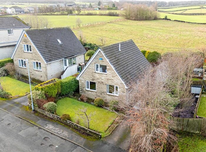 3 Bedroom Detached House For Sale In Brownroyd Road, Honley, Holmfirth, HD9