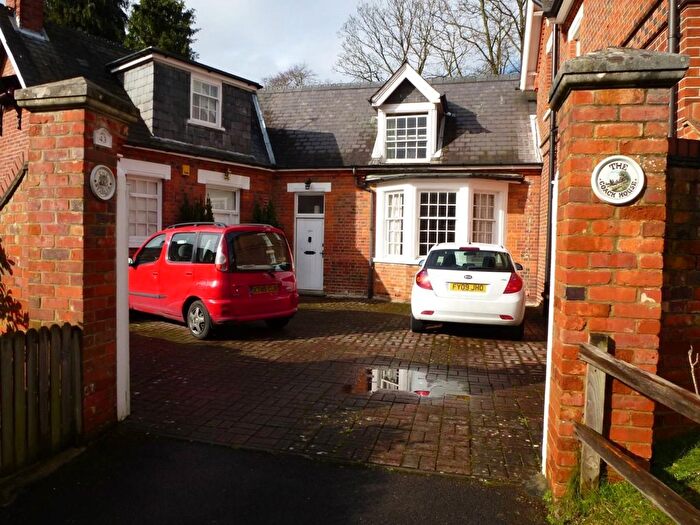 1 Bedroom Cottage To Rent In The Coach House, St. Peters Avenue, Caversham, Reading, Berkshire, RG4