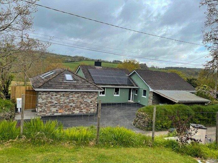3 Bedroom Bungalow For Sale In Latchley, Gunnislake, PL18