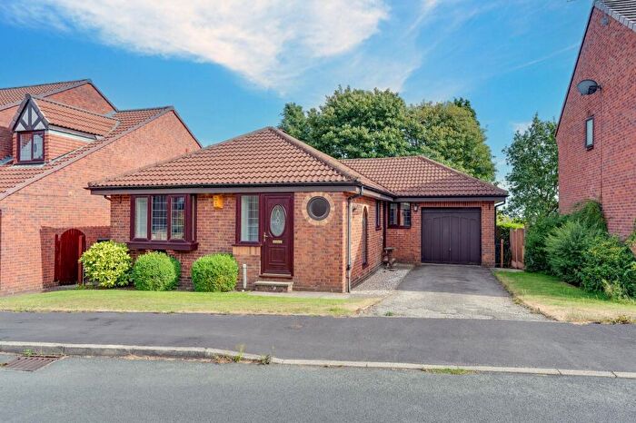 3 Bedroom Detached Bungalow For Sale In Hillcote Close, Fulwood, S10