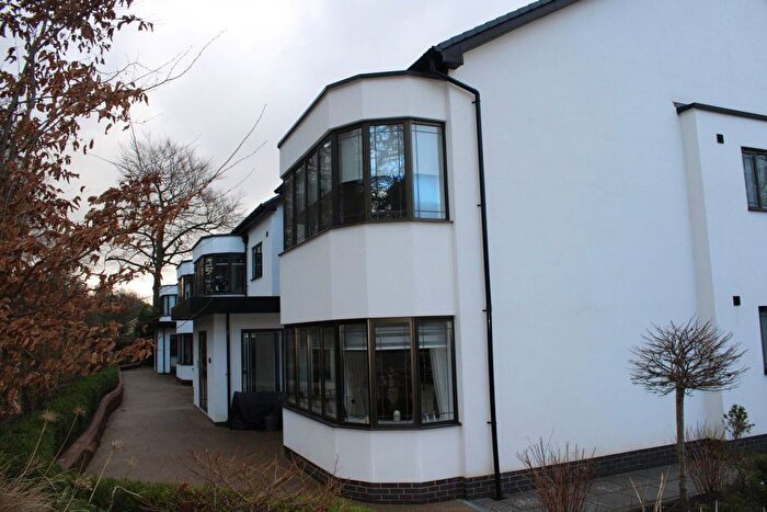 2 Bedroom Flat To Rent In Allerton Road, Mossley Hill, Liverpool, L18