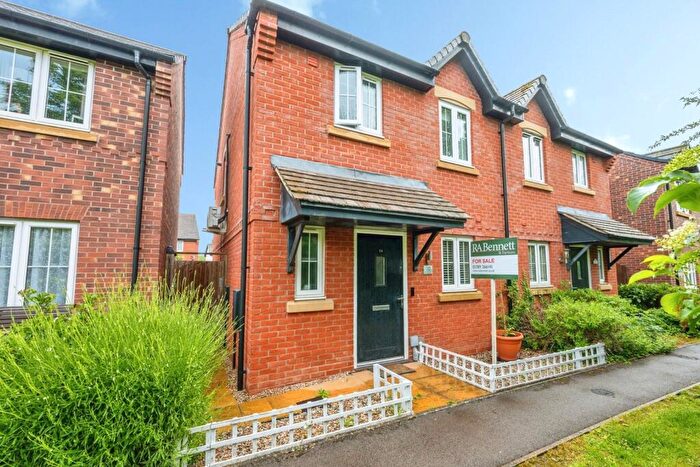 3 Bedroom Semi-Detached House For Sale In Wheatsheaf Way, Stratford-upon-Avon, Warwickshire, CV37