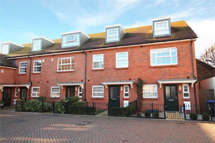 3 Bedroom Terraced House To Rent In Park Road, Worthing, West Sussex, BN11