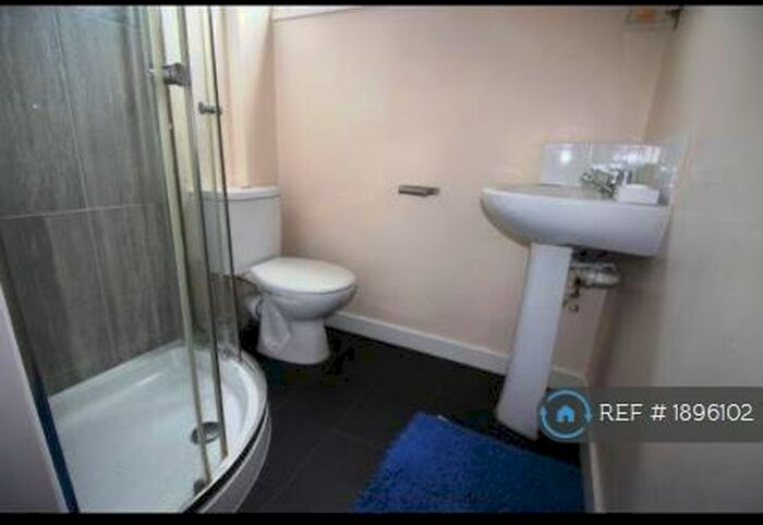 1 Bedroom Flat To Rent In Gippeswyk Avenue, Ipswich, IP2