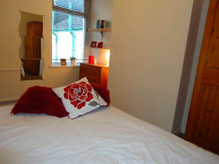 3 Bedroom House To Rent In Gelligaer Street, Cathays, Cardiff, CF24