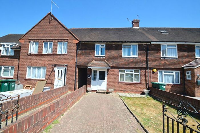 3 Bedroom Terraced House To Rent In Convent Road, Ashford, TW15