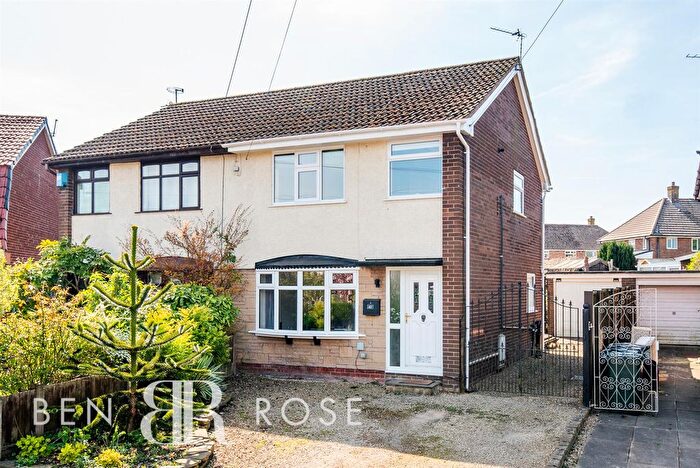 3 Bedroom Semi-Detached House For Sale In Glenpark Drive, Hesketh Bank, Preston, PR4