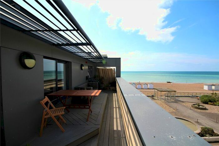 2 Bedroom Flat To Rent In The Waterfront, Goring-By-Sea, Worthing, West Sussex, BN12