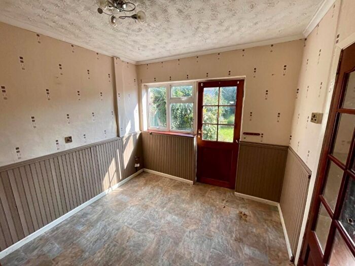 3 Bedroom End Of Terrace House For Sale In Mill Lane, Ellesmere Port, CH66