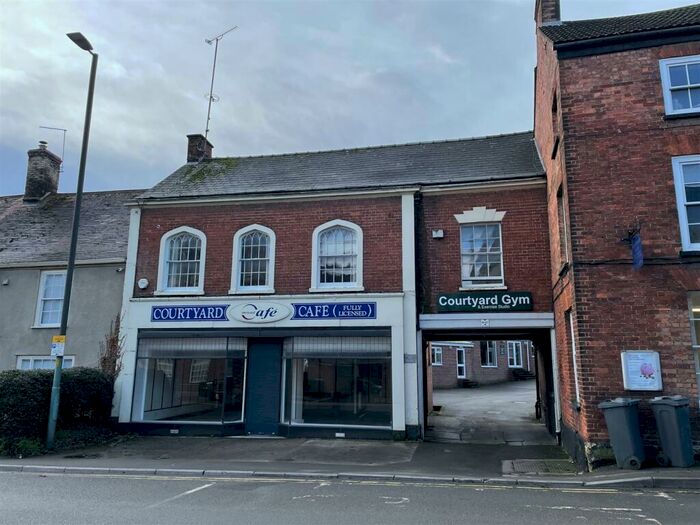 4 Bedroom Maisonette To Rent In Parsonage Street, Dursley, GL11