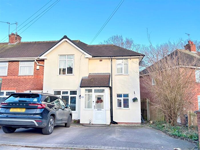 5 Bedroom End Of Terrace House For Sale In Effingham Road, Birmingham, West Midlands, B13