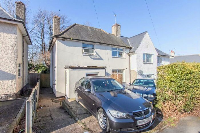 3 Bedroom Semi-Detached House To Rent In Serlby Rise, Nottingham, NG3