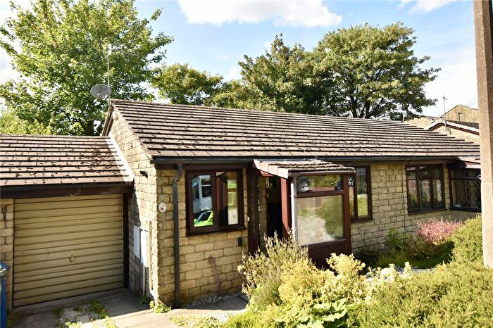 2 Bedroom Bungalow For Sale In Baytree Walk, Whitworth, Rochdale, Lancashire, OL12