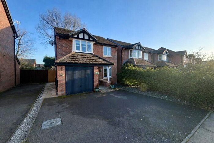 3 Bedroom Semi Detached House For Sale In St. Thomas More Drive, Southport, Merseyside, PR8