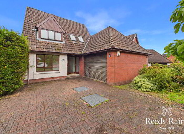 4 Bedroom Detached House For Sale In Greer Park Drive, Belfast, BT8