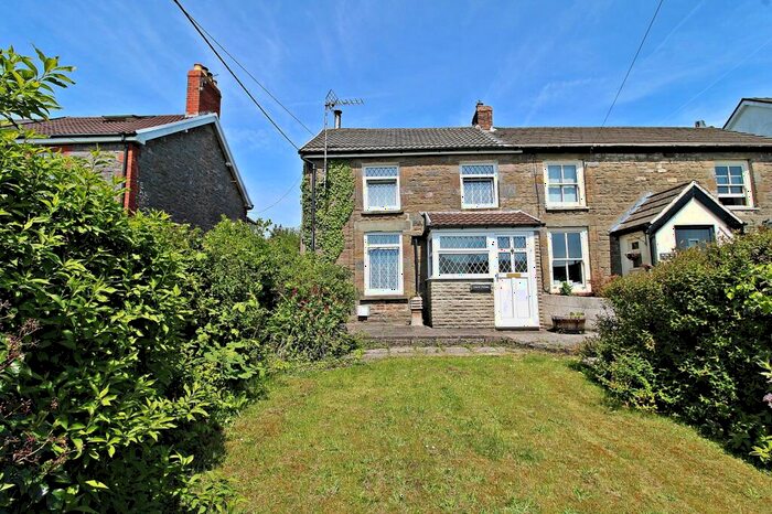 3 Bedroom Semi-Detached House For Sale In Groesfaen, Pontyclun, Rhondda Cynon Taff., CF72