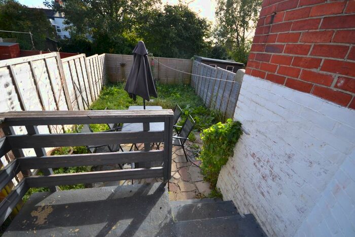 1 Bedroom Flat To Rent In Ladysmith Road, Brighton, BN2