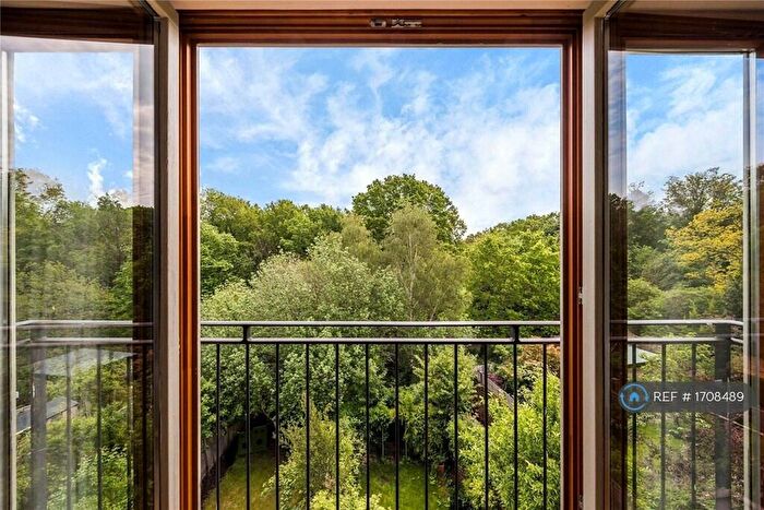 5 Bedroom Semi-Detached House To Rent In Enmore Gardens, London, SW14