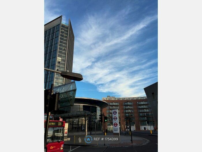 2 Bedroom Flat To Rent In Ontario Point, London, SE16