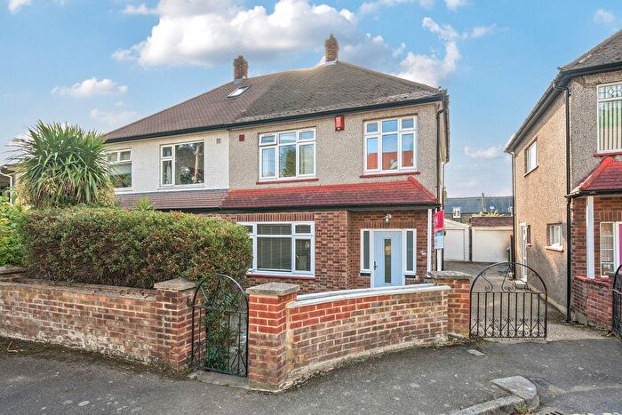 3 Bedroom Semi-Detached House For Sale In Pelham Close, Grove Park, London, SE5