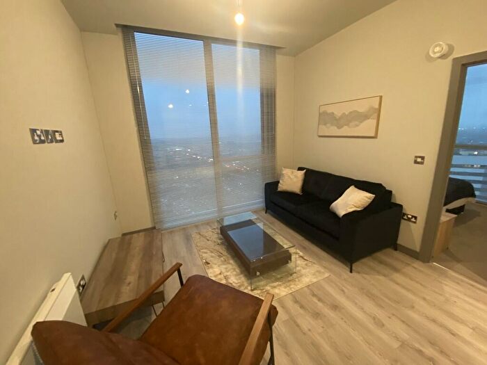 2 Bedroom Apartment To Rent In Jq Rise, Goodman Street, B1
