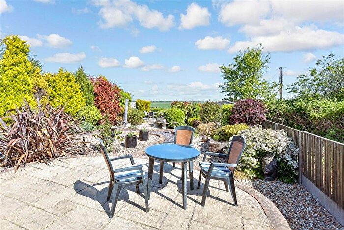 3 Bedroom Semi-detached Bungalow For Sale In Monkton Road, Minster, Ramsgate, Kent, CT12