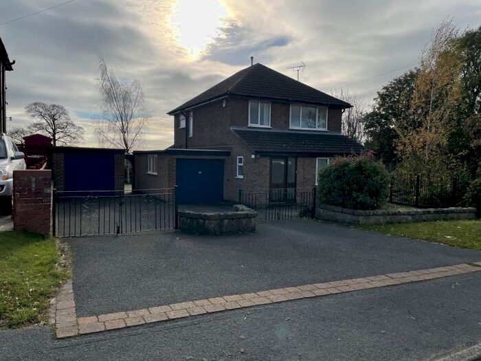 3 Bedroom Detached House To Rent In Hallfieldgate Lane, Shirland, Alfreton, DE55