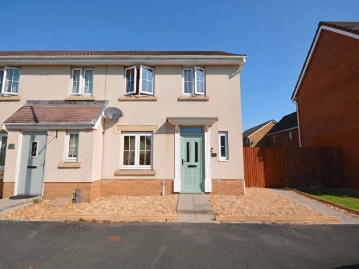 3 Bedroom End Of Terrace House For Sale In Abbottsmoor, Port Talbot, SA12