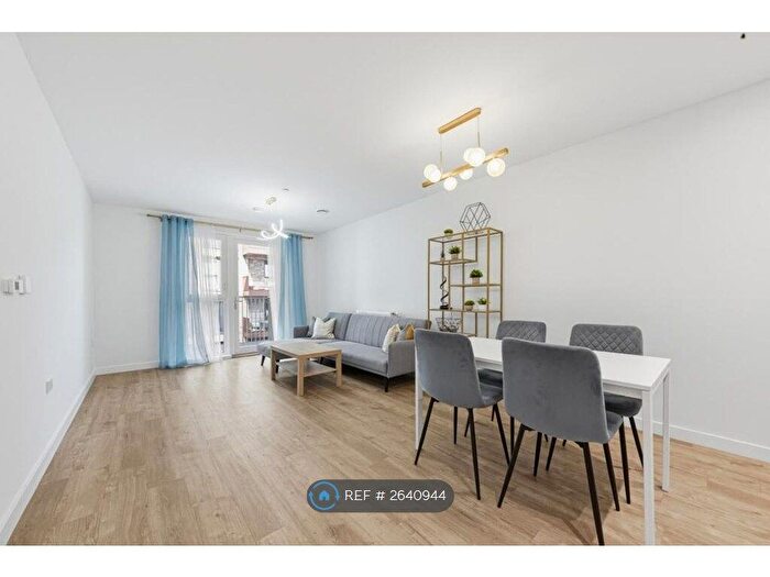 1 Bedroom Flat To Rent In North Woolwich Road, London, E16