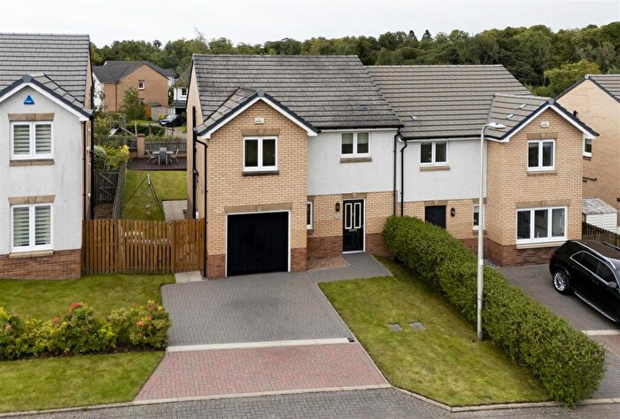 3 Bedroom Semi-Detached House For Sale In Woodlands Way, Woodilee Village, G66