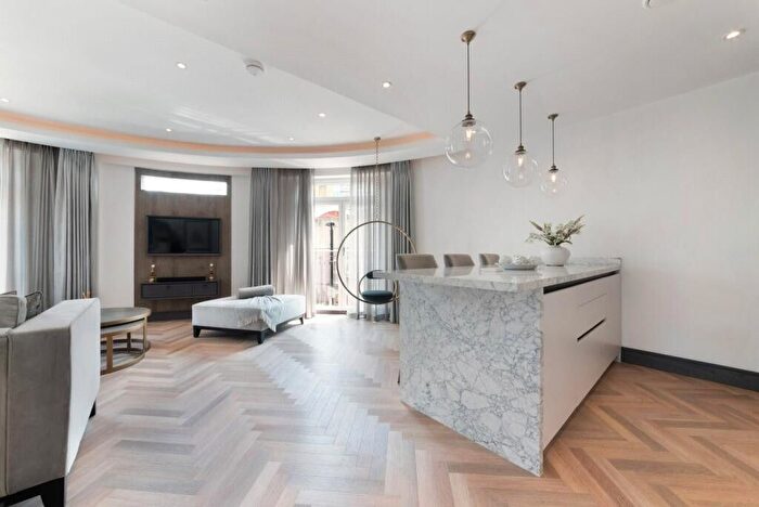 2 Bedroom Flat To Rent In Three Colt Street, London, E14