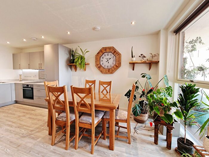 1 Bedroom Flat To Rent In Sherwood Road, South Harrow, HA2